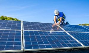 Installation et mise en production des panneaux solaires photovoltaïques à Saint-Jean-de-Boiseau